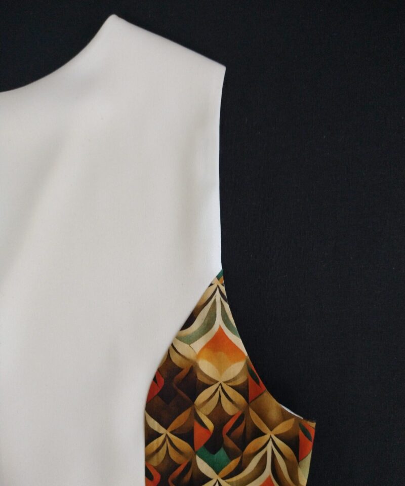 Colete Modelo Tropea Off White - Imagem 3